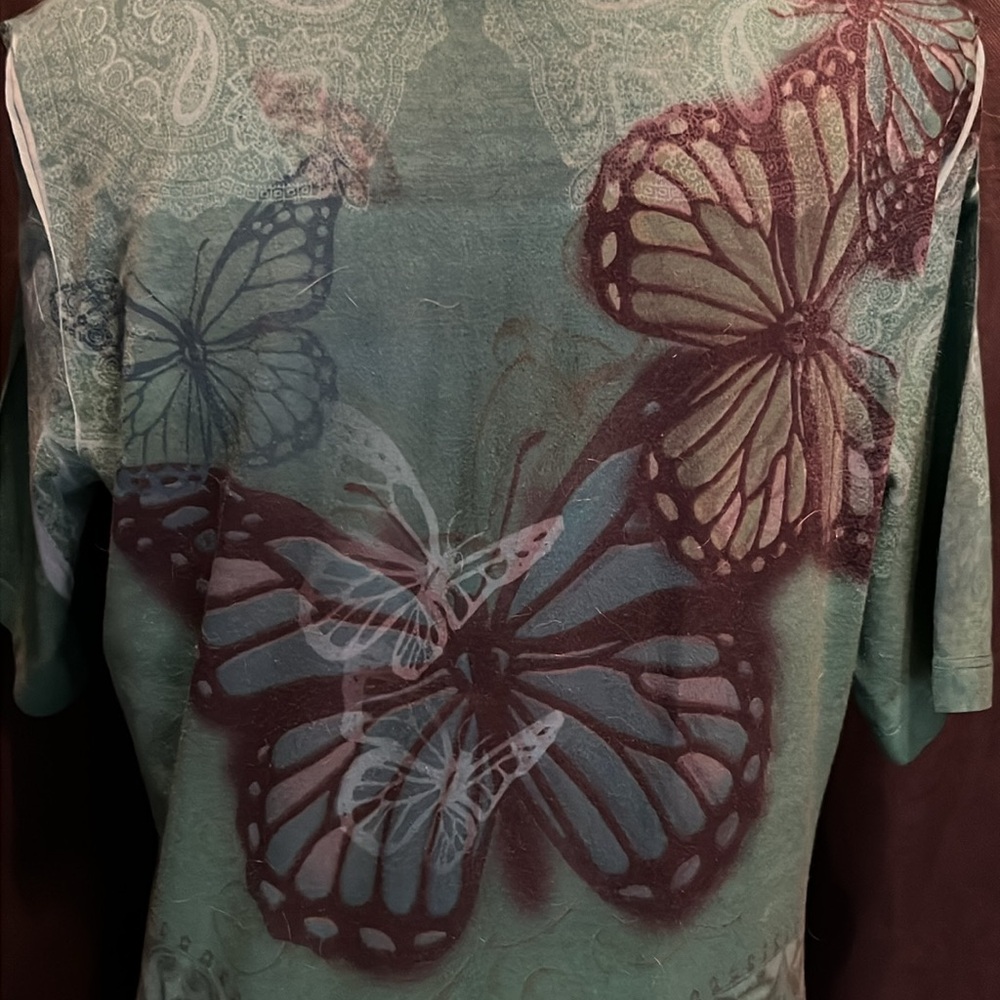 Appropriate Behavior Butterfly Top - Picture 12 of 16